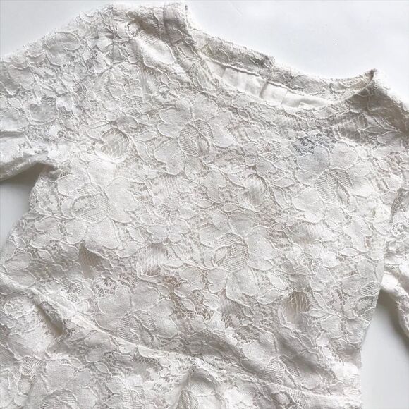 Old Navy lace 3/4 sleeve peplum top EUC 3T - Picture 2 of 4